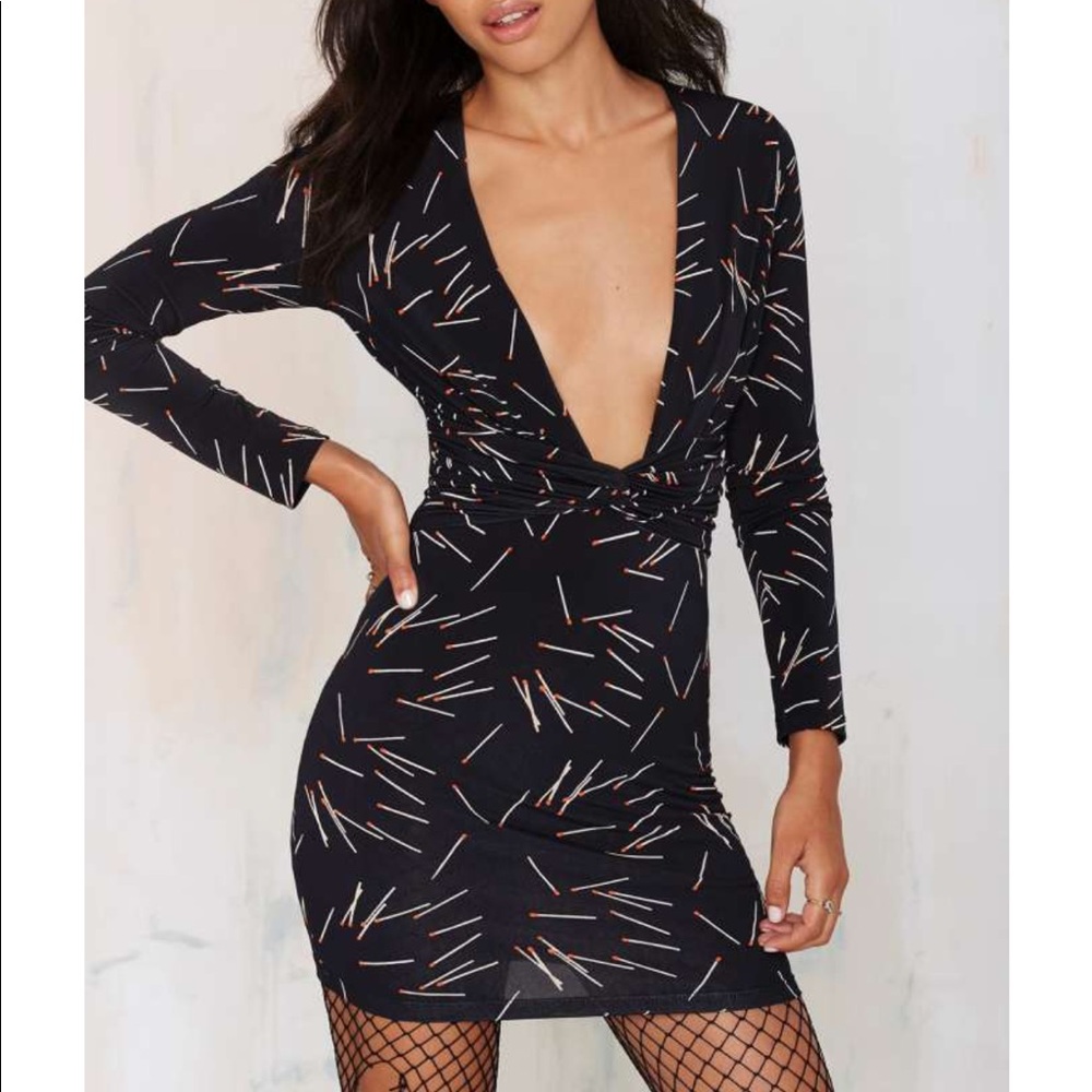 Nasty gal matches print  plunge black dress med